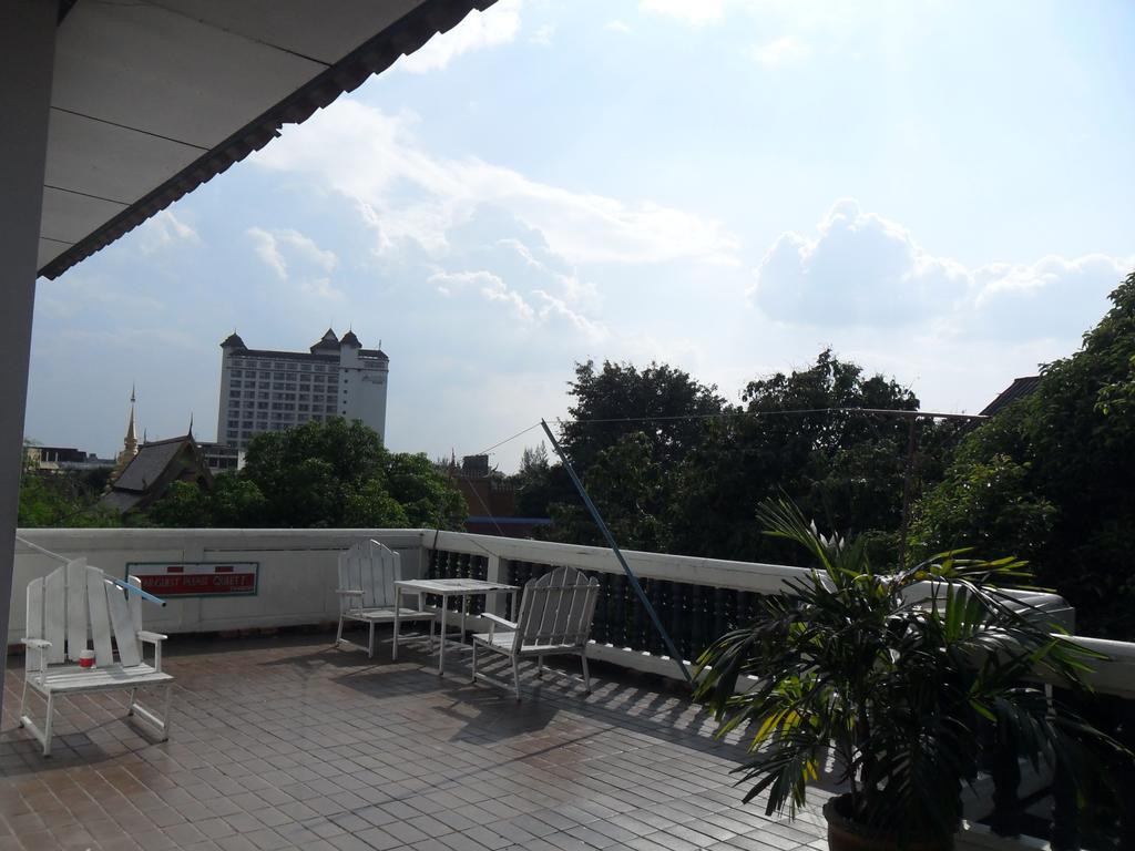 Chiangmai Inn Guesthouse Chiang Mai Extérieur photo